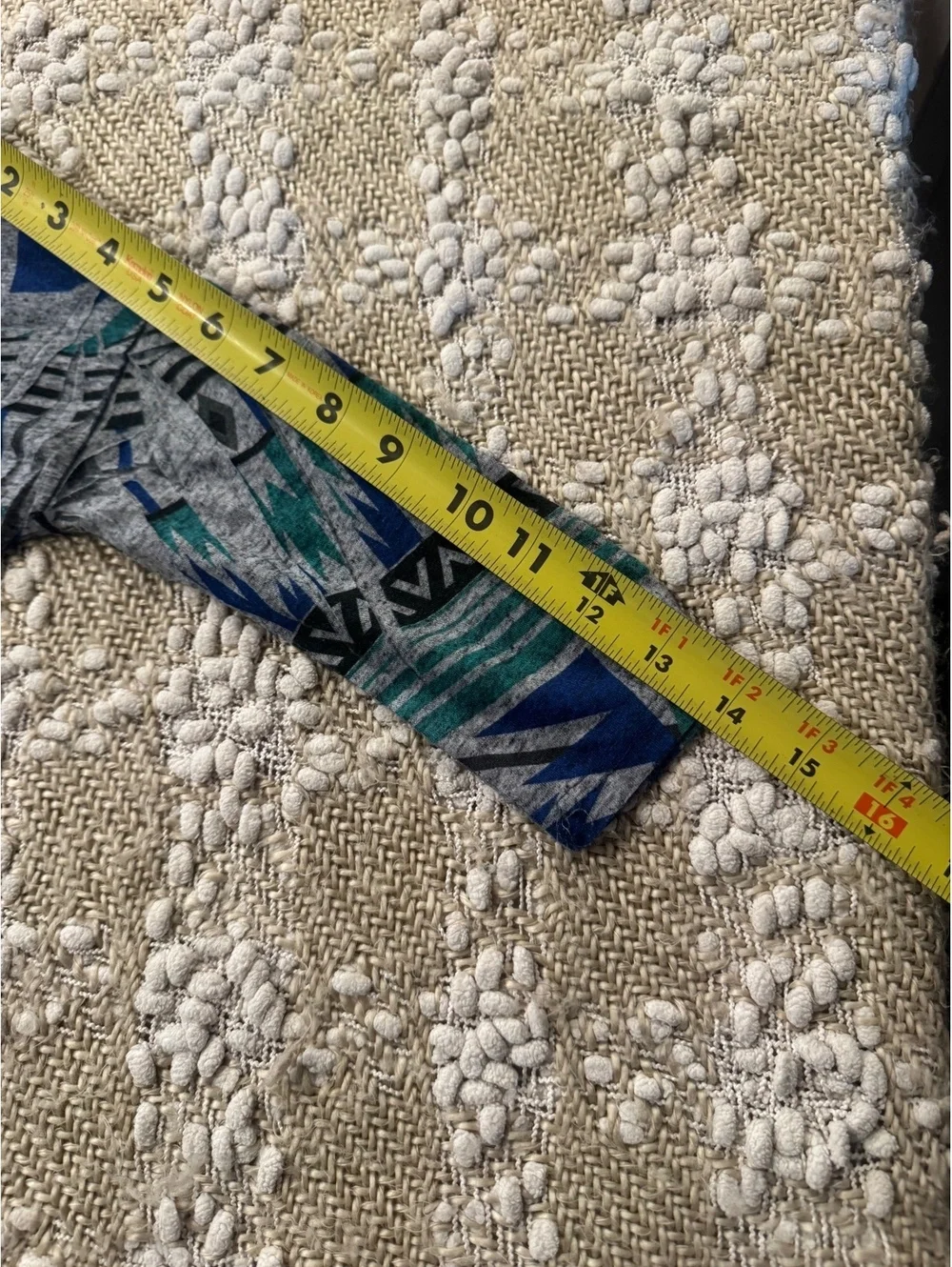 Moa Moa girls' lightweight Aztec-print hoodie, size M (10)